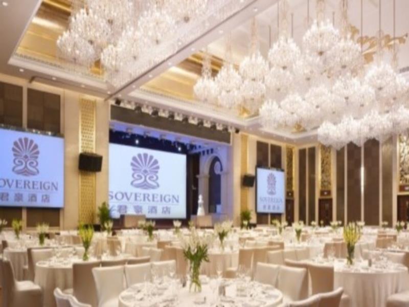 Sovereign Hotel Zhanjiang Buitenkant foto